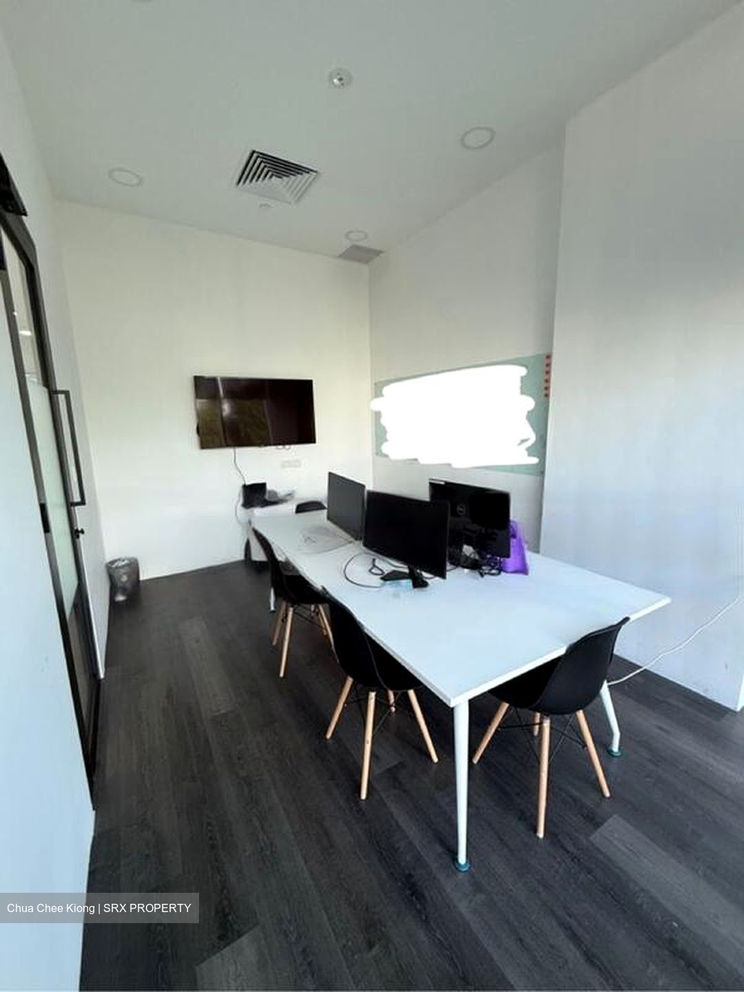 Aperia (D12), Office #460979231